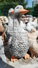 Figurka betonowa GĘŚ GĄSKA BALBINKA 45 cm.