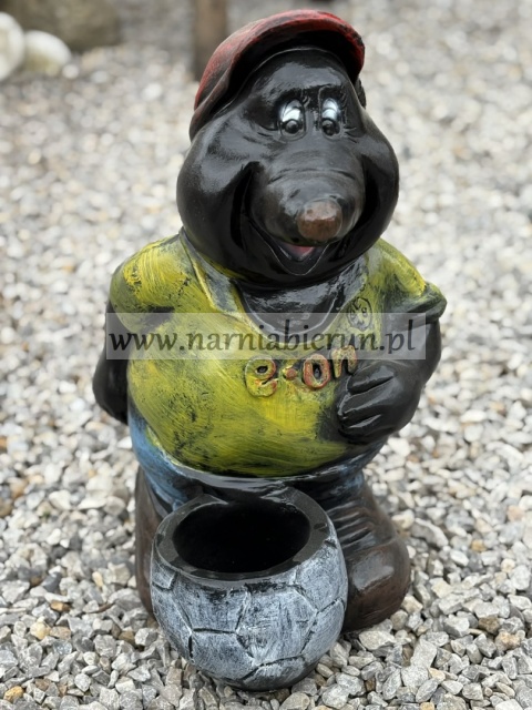 Figurka ogrodowa Kret Krecik Piłkarz z piłką doniczką donica 46 cm.