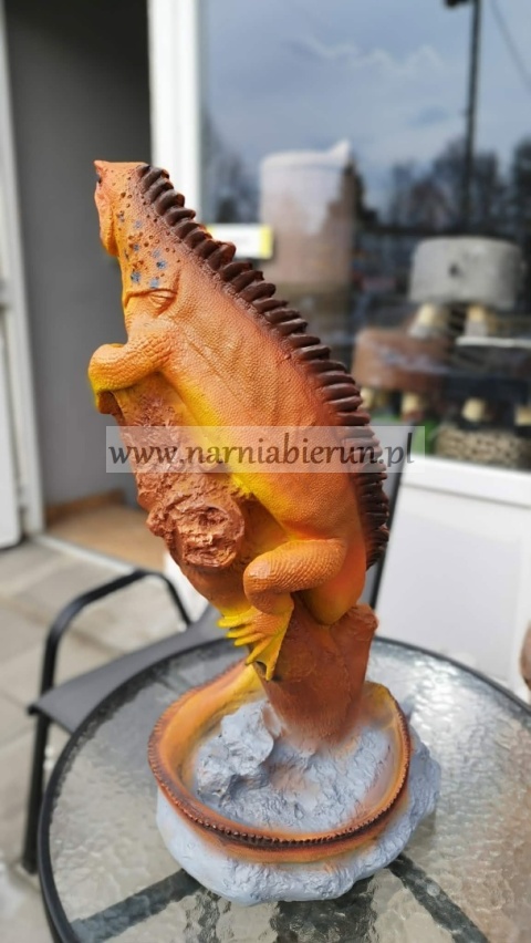 Figurka z żywicy GEKON JASZCZURKA 60cm.