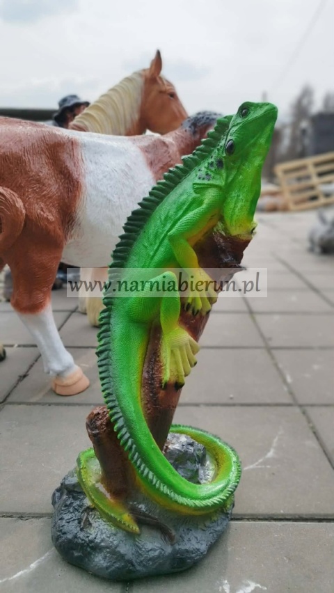 Figurka z żywicy GEKON JASZCZURKA 60cm.