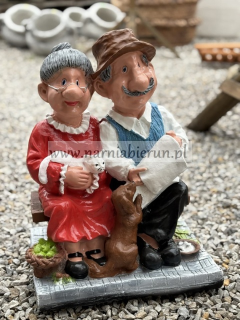 Figurka z żywicy Babcia i dziadek 50 cm.