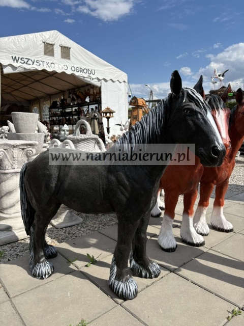 Figurka z żywicy KOŃ DUŻY CZARNY KLACZ 103 cm