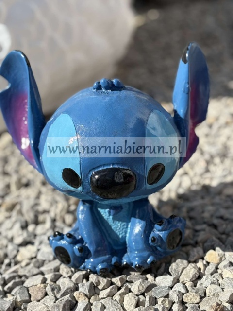 Figurka z żywicy Stich sticz kosmita niebieski mały 23 cm.