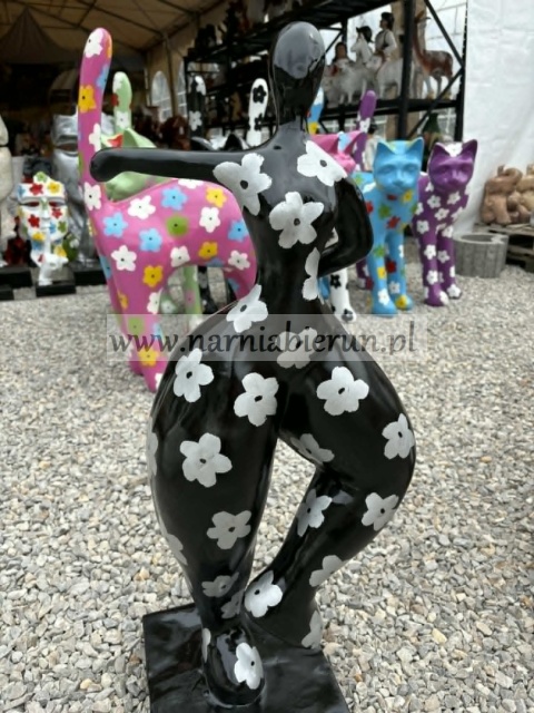 Figurka z żywicy BALERINA CZARNA w kwiaty kwiatki 80 cm