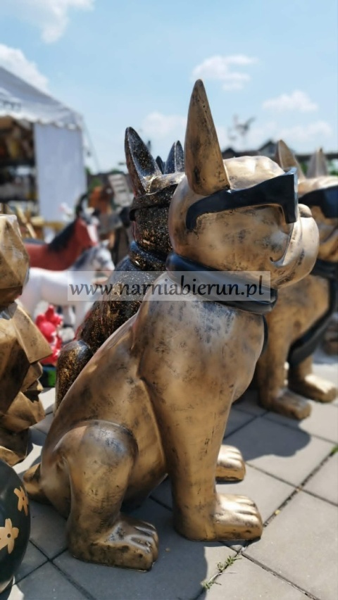 Figurka z żywicy Pies Buldog w okularach francuski GIGANT srebrny 120 cm