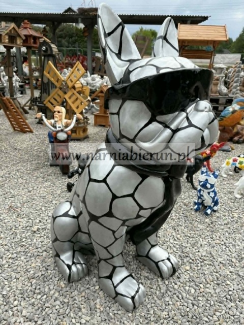 Figurka z żywicy Pies Buldog w okularach francuski GIGANT srebrny 120 cm
