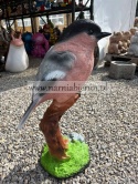 Figurka ogrodowa z żywicy Ptaszek na konarku Ptak 70 cm