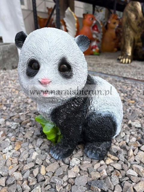 Figurka z żywicy BOBO PANDA MAŁA MIŚ podparta 27 cm