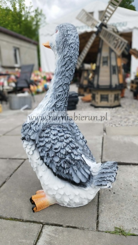 Figurka z żywicy GĘŚ kudłata gąska 76 cm