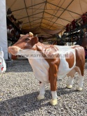 Figurka z żywicy KROWA BRĄZOWA CZARNA 104 cm