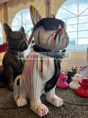 Figurka z żywicy Pies Buldog w okularach francuski GIGANT 120 cm