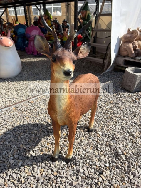 Figurka z żywicy JELONEK KOZIOŁEK Jeleń z rogami 75 cm.