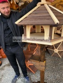 HIT Karmnik drewniany duży STODOŁA Biała ALTANA XXL ze stojakiem stojak 150cm HIT