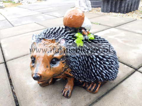 Figurka ogrodowa Jeżyk z grzybkiem 22cm Figurka ogrodowa Jeżyk z grzybkiem 22cm