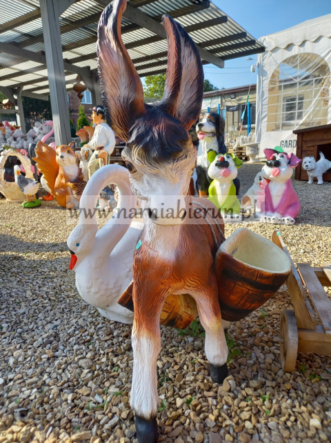 Figurka z żywicy OSIOŁ Z JUKAMI osiołek donica 79 cm Figurka z żywicy OSIOŁ Z JUKAMI osiołek donica 79 cm