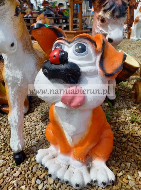 Figurka ogrodowa Piesek z biedronką 45 cm Figurka ogrodowa Piesek z biedronką 45 cm