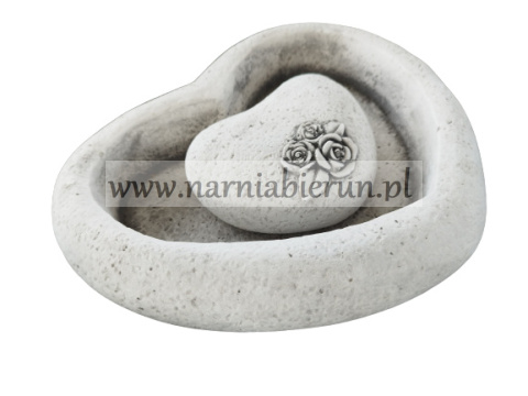 Figurka betonowa POIDŁO POIDEŁKO SERCE 27 cm Figurka betonowa POIDŁO POIDEŁKO SERCE 27 cm