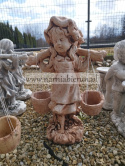 Figurka betonowa DZIEWCZYNKA Z WIADERKAMI 58 cm