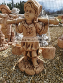 Figurka betonowa DZIEWCZYNKA Z WIADERKAMI 54 cm