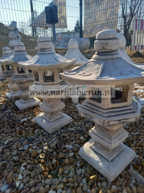 Figurka betonowa PAGODA CHIŃSKA H42 Figurka betonowa PAGODA CHIŃSKA H42