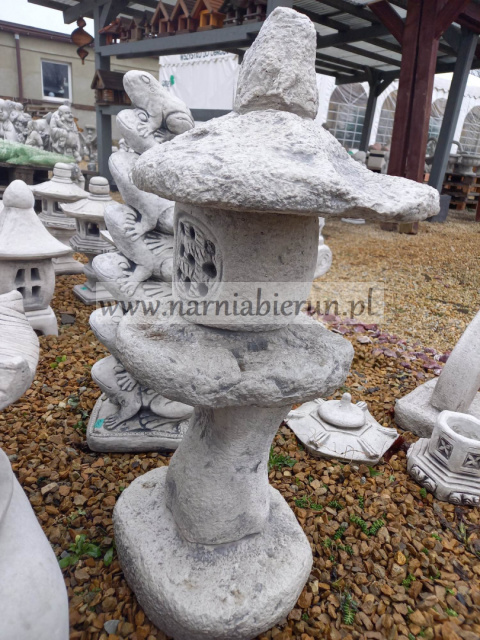 Figurka ogrodowa betonowa Lampa Japońska PAGODA DUŻA H75cm Figurka ogrodowa betonowa Lampa Japońska PAGODA DUŻA H75cm