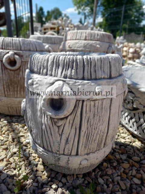 Figurka betonowa donica doniczka BECZKA MAŁA H28 Figurka betonowa donica doniczka BECZKA MAŁA H28