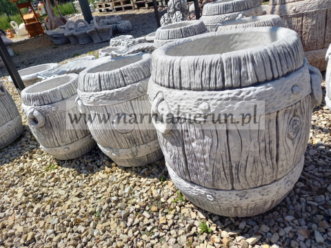 Figurka betonowa donica doniczka BECZKA DUŻA 38 cm Figurka betonowa donica doniczka BECZKA DUŻA 38 cm