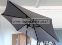 Parasol ogrodowy skośny szary 300 cm + pokrowiec