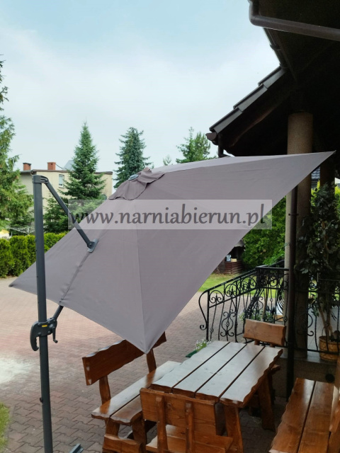 Parasol ogrodowy brązowy Mini Roma 250x250 cm + pokrowiec Parasol ogrodowy brązowy Mini Roma 250x250 cm + pokrowiec