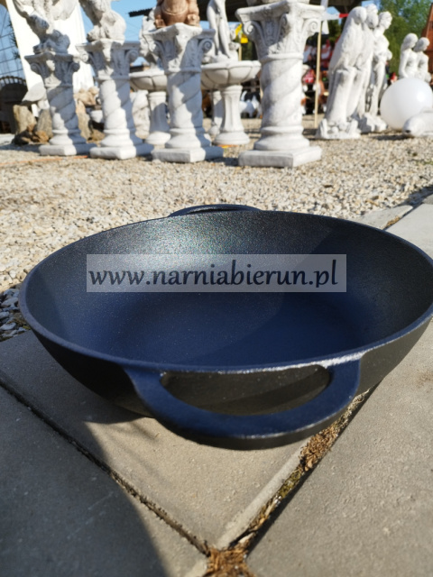 Patelnia żeliwna 38 cm talerz indukcja gaz ognisko 9 cm Patelnia żeliwna 38 cm talerz indukcja gaz ognisko 9 cm