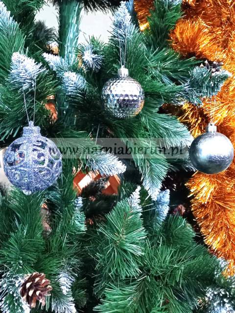 Bombki choinkowe mix wzorów 24 szt 6cm szare srebrne Bombki choinkowe mix wzorów 24 szt 6cm szare srebrne
