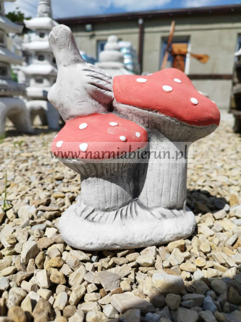 Figurka ogrodowa betonowa MUCHOMORY Z PTASZKIEM H22 Figurka ogrodowa betonowa MUCHOMORY Z PTASZKIEM H22