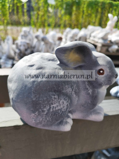 Figurka z ceramiki Zając szary zajączek Figurka z ceramiki Zając szary zajączek