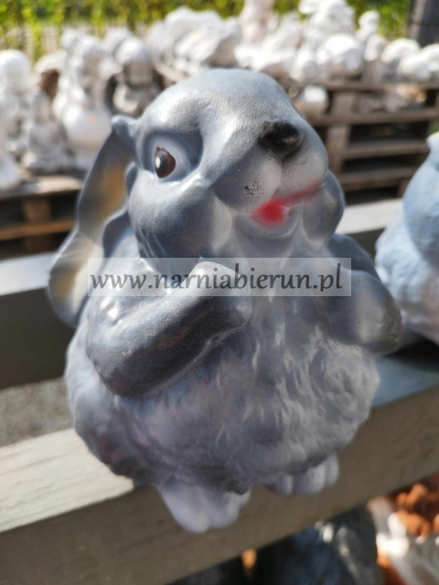 Figurka z ceramiki Zając szary zajączek Figurka z ceramiki Zając szary zajączek