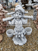 Figurka betonowa DZIEWCZYNKA Z WIADERKAMI 54 cm