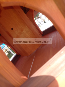 Karmnik dla ptaków z wsypem duży drewniany domek