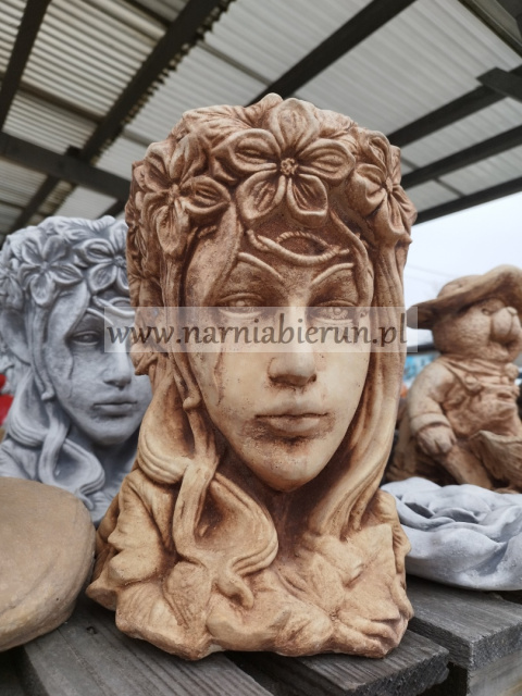 Figurka betonowa DONICA GŁOWA MUZY 32 cm Figurka betonowa DONICA GŁOWA MUZY 32 cm