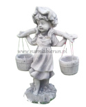 Figurka betonowa DZIEWCZYNKA Z WIADERKAMI 58 cm