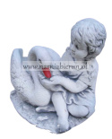 Figurka betonowa DZIEWCZYNKA Z ŁABĘDZIEM 40 cm