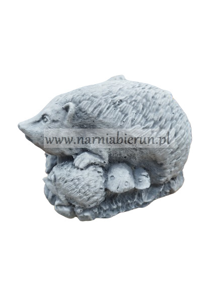 Figurka betonowa JEŻYKI RODZINA JEŻY 15 cm Figurka betonowa JEŻYKI RODZINA JEŻY 15 cm