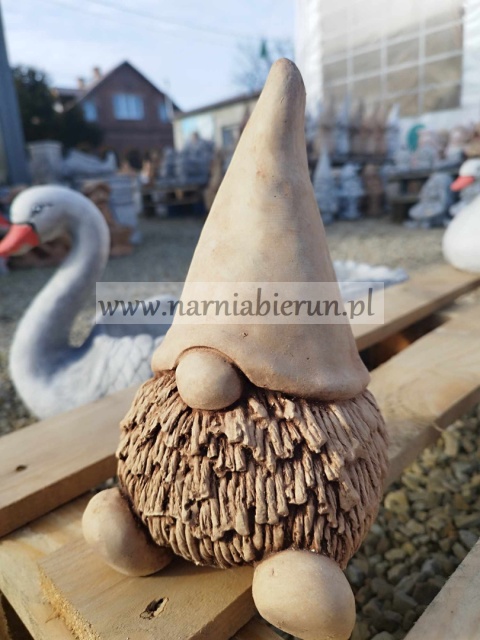 Figurka betonowa KRASNAL SKRZAT BRODATY 30 cm Figurka betonowa KRASNAL SKRZAT BRODATY 30 cm