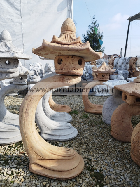 Figurka betonowa PAGODA japońska 88 cm Figurka betonowa PAGODA japońska 88 cm