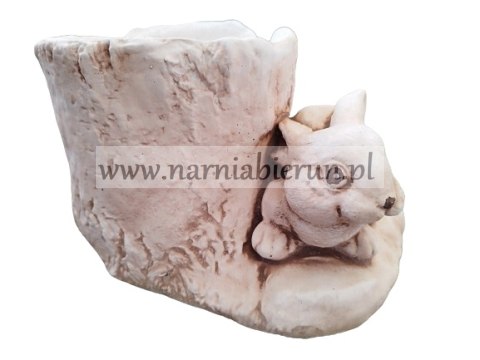 Figurka betonowa ZAJĄC Z DONICĄ 19 cm Figurka betonowa ZAJĄC Z DONICĄ 19 cm