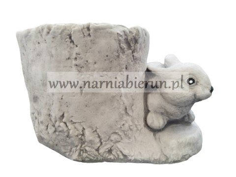 Figurka betonowa ZAJĄC Z DONICĄ 19 cm Figurka betonowa ZAJĄC Z DONICĄ 19 cm