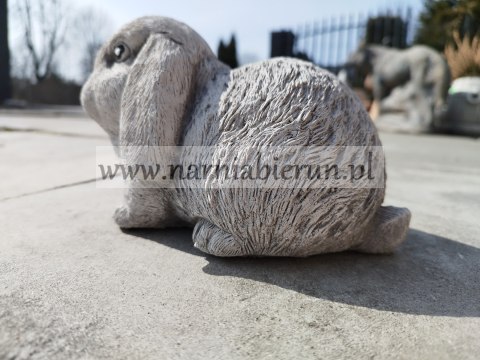 Figurka betonowa ZAJĄC ZAJĄCZEK H13 Figurka betonowa ZAJĄC ZAJĄCZEK H13