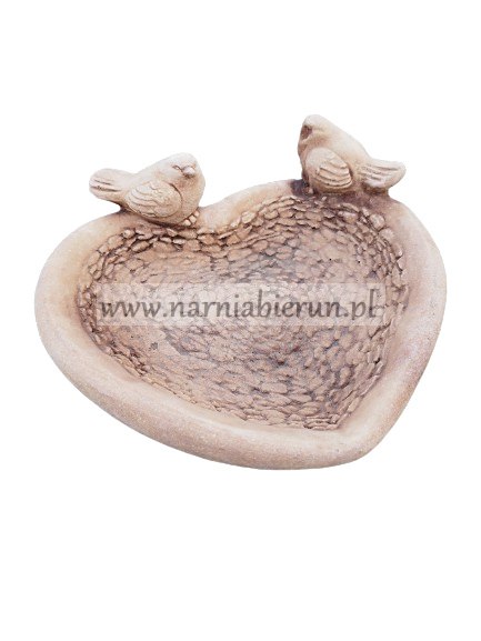 Figurka betonowa poidełko POIDŁO SERCE 38 cm Figurka betonowa poidełko POIDŁO SERCE 38 cm