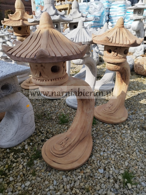 Lampa ogrodowa z betonu PAGODA 66 cm Lampa ogrodowa z betonu PAGODA 66 cm